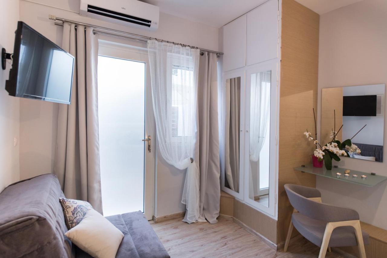 Lefkas City Apartments & Suites Lefkada City ภายนอก รูปภาพ