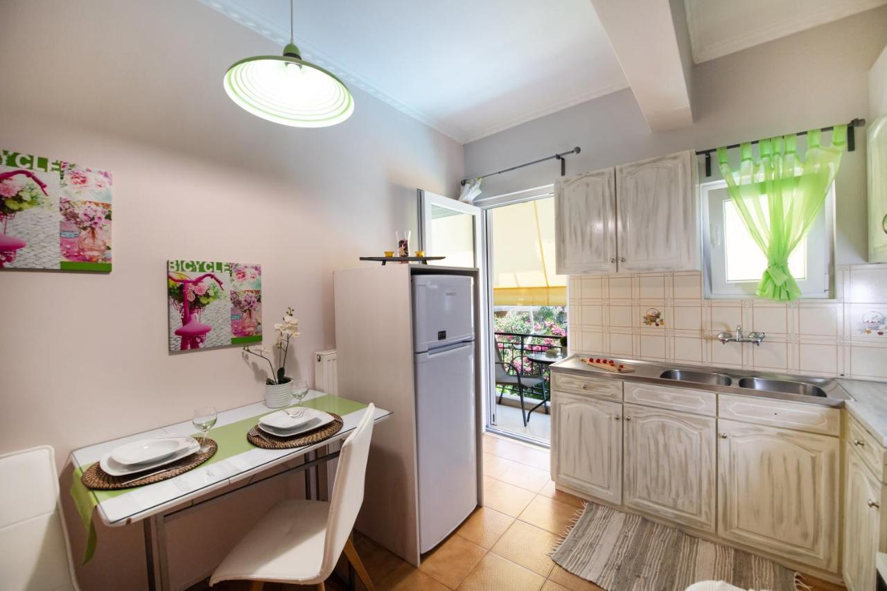 Lefkas City Apartments & Suites Lefkada City ภายนอก รูปภาพ