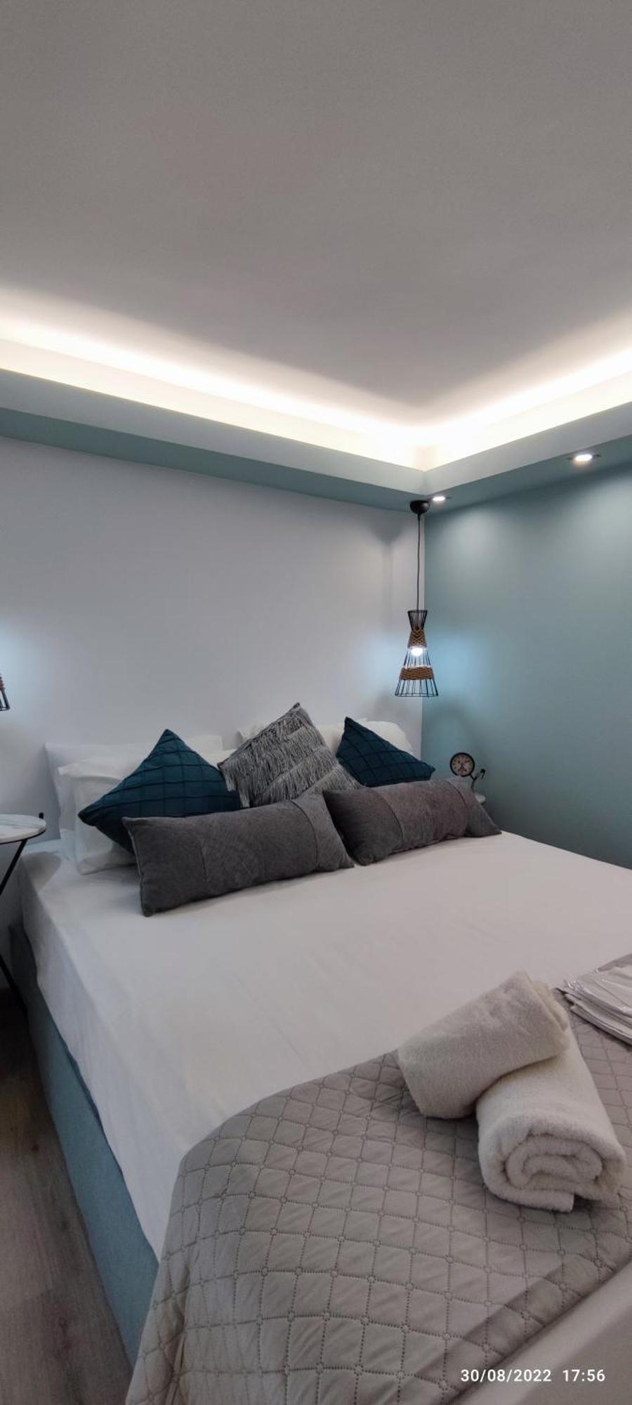 Lefkas City Apartments & Suites Lefkada City ภายนอก รูปภาพ